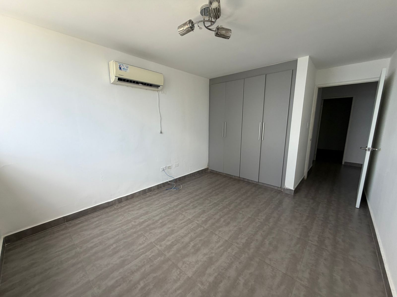 VIP Housing | Bienes Raices y Relocation