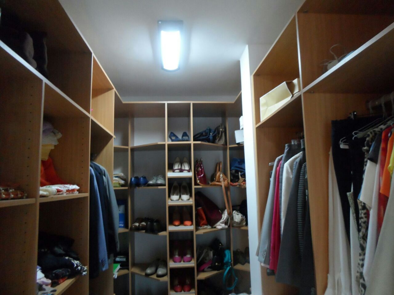 VIP Housing | Bienes Raices y Relocation