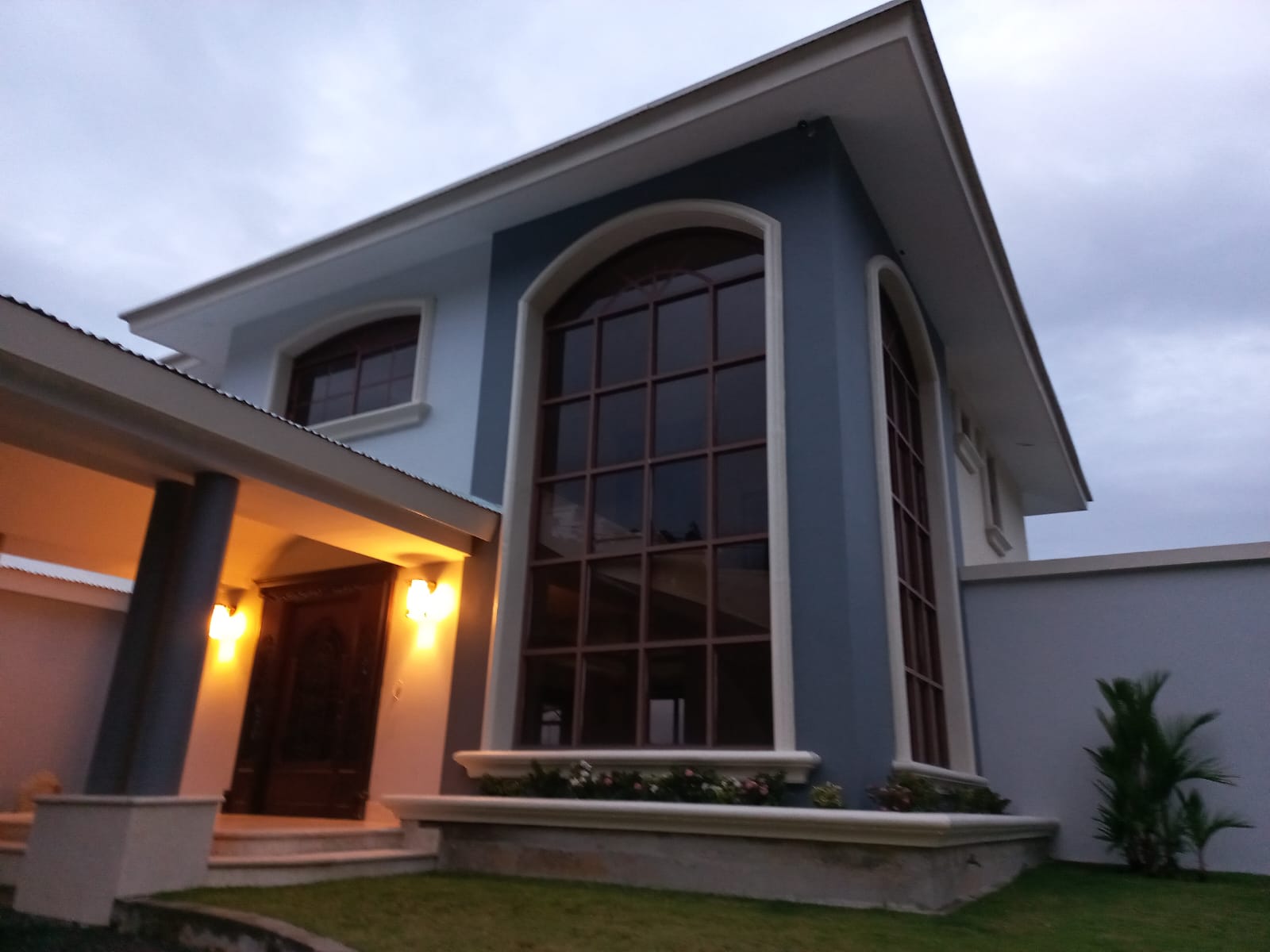 VIP Housing | Bienes Raices y Relocation