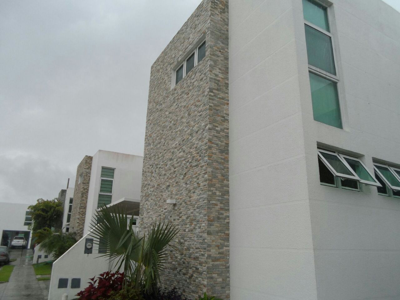 VIP Housing | Bienes Raices y Relocation