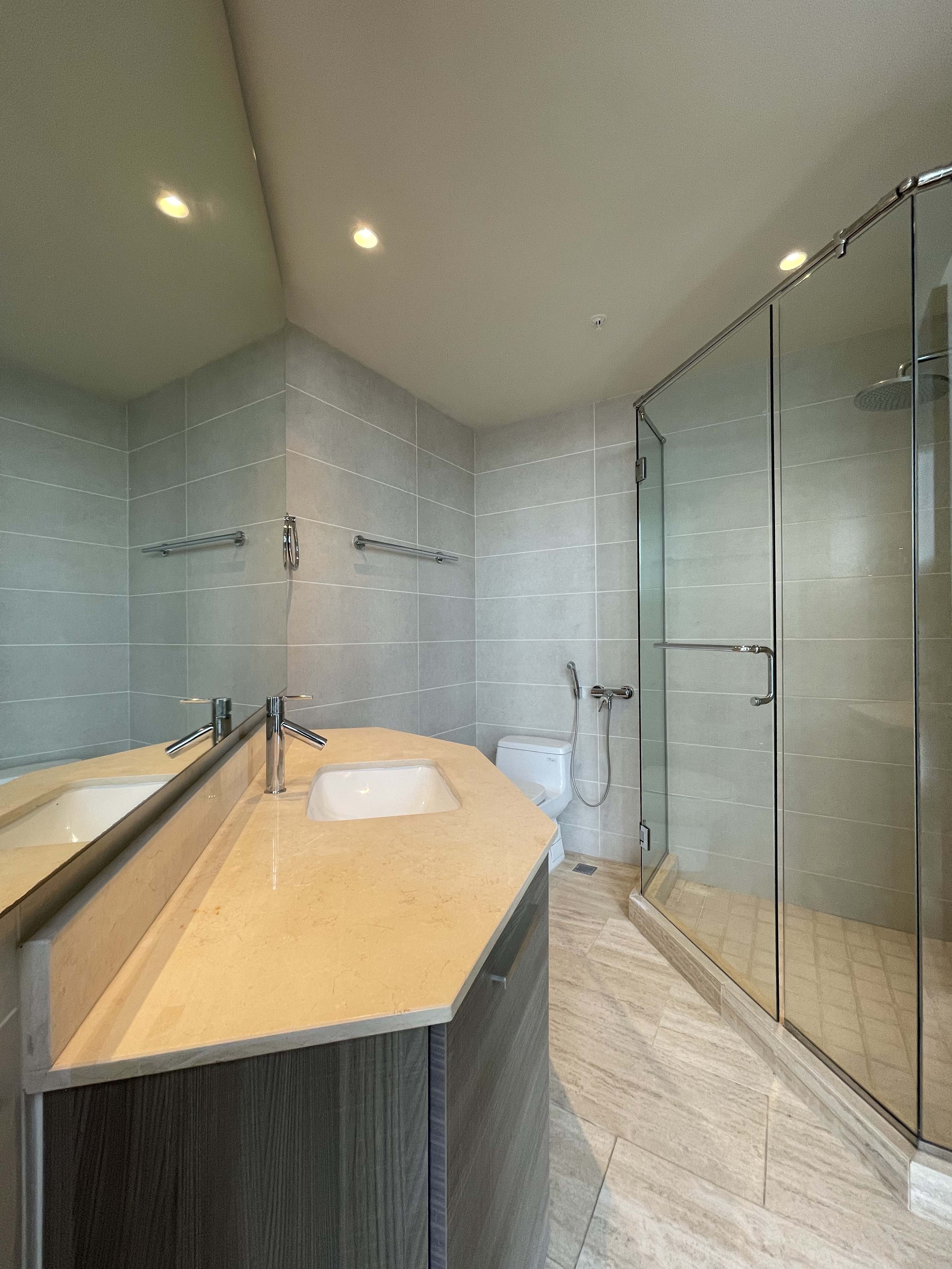 VIP Housing | Bienes Raices y Relocation