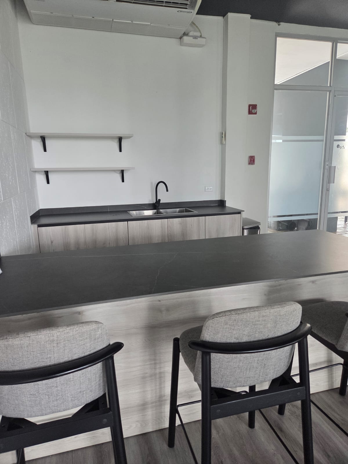 VIP Housing | Bienes Raices y Relocation