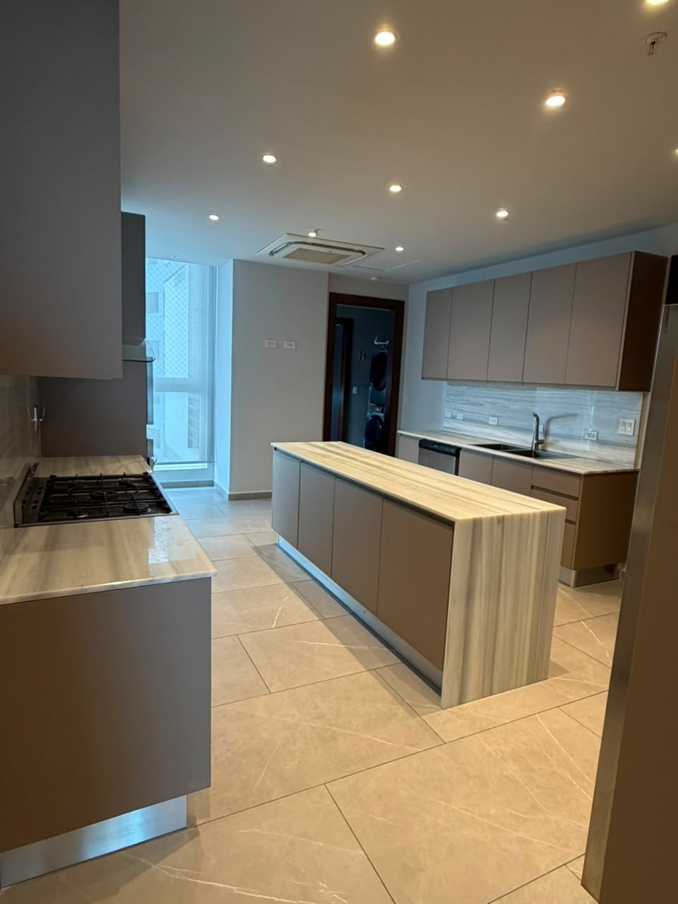 VIP Housing | Bienes Raices y Relocation