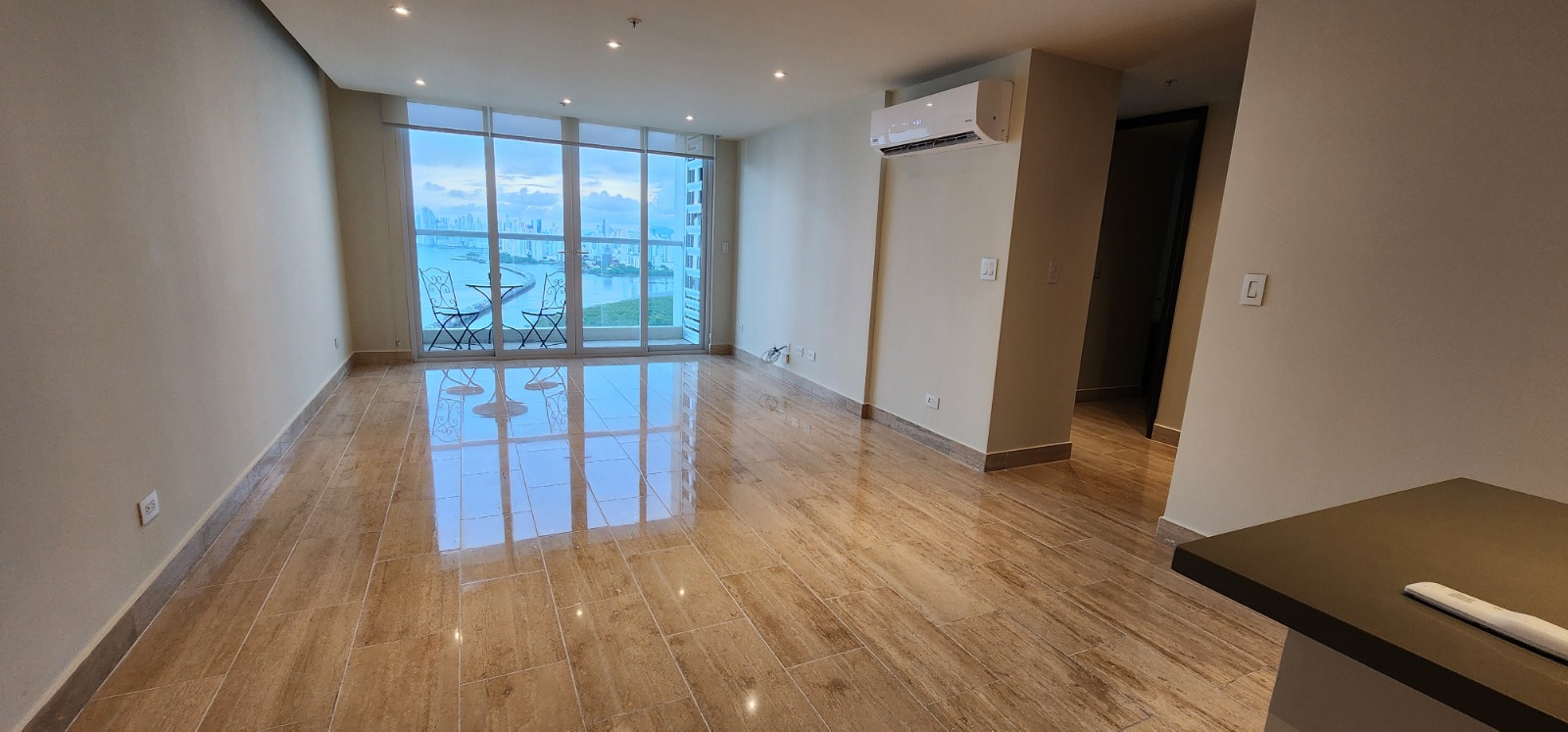 VIP Housing | Bienes Raices y Relocation