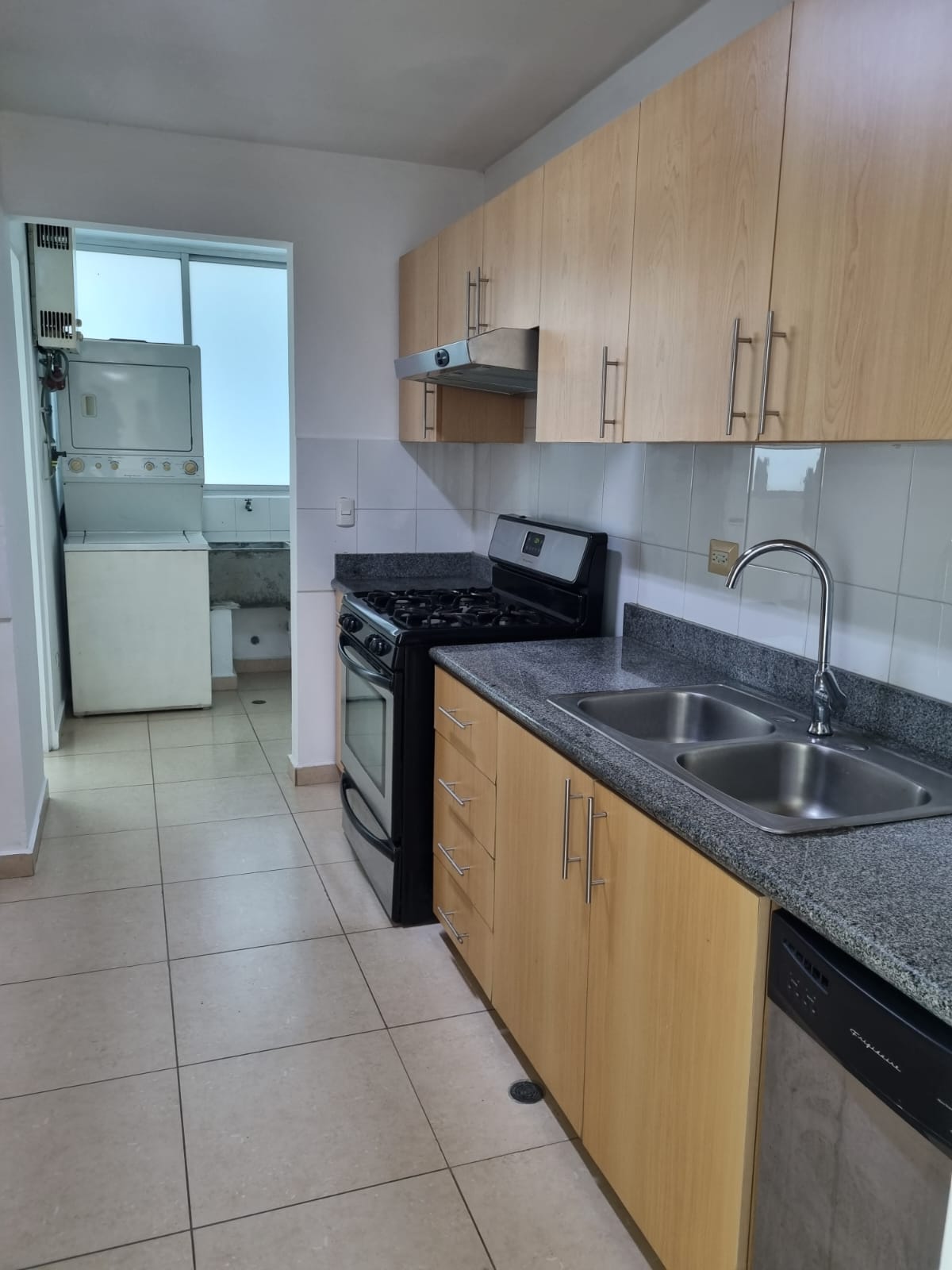 VIP Housing | Bienes Raices y Relocation