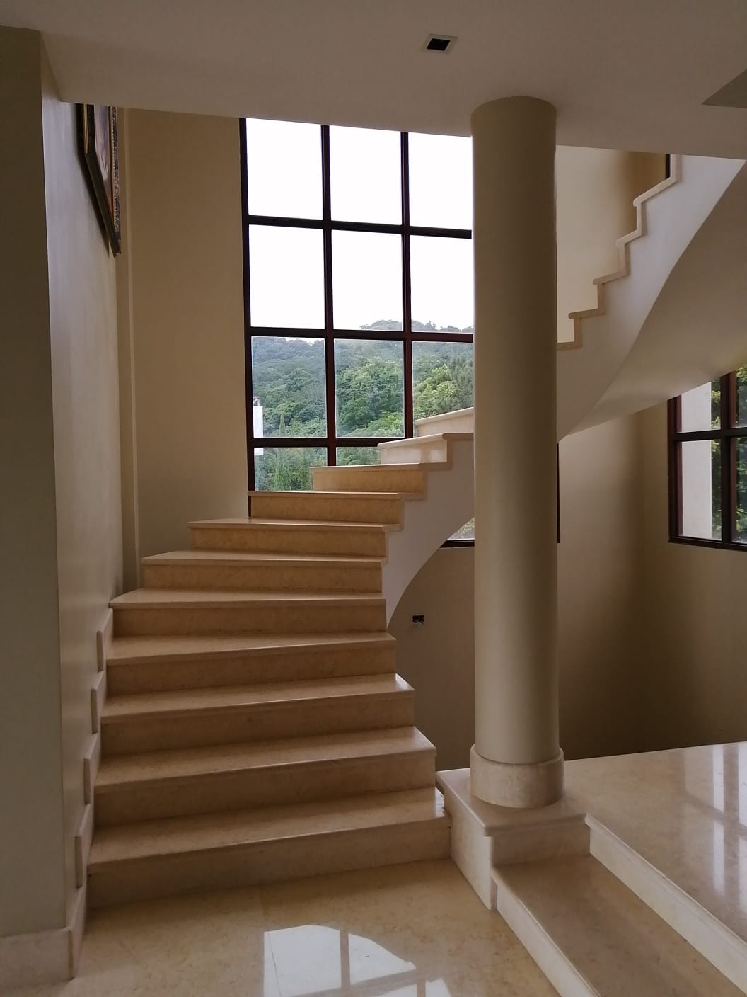 VIP Housing | Bienes Raices y Relocation