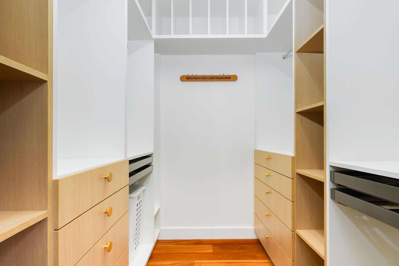 VIP Housing | Bienes Raices y Relocation