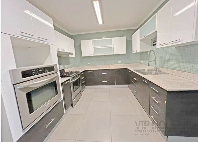 VIP Housing | Bienes Raices y Relocation