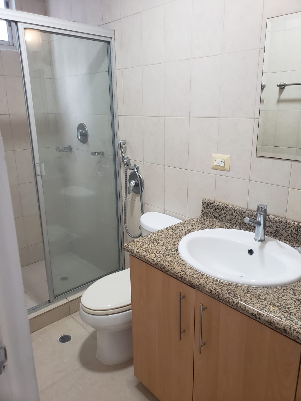 VIP Housing | Bienes Raices y Relocation