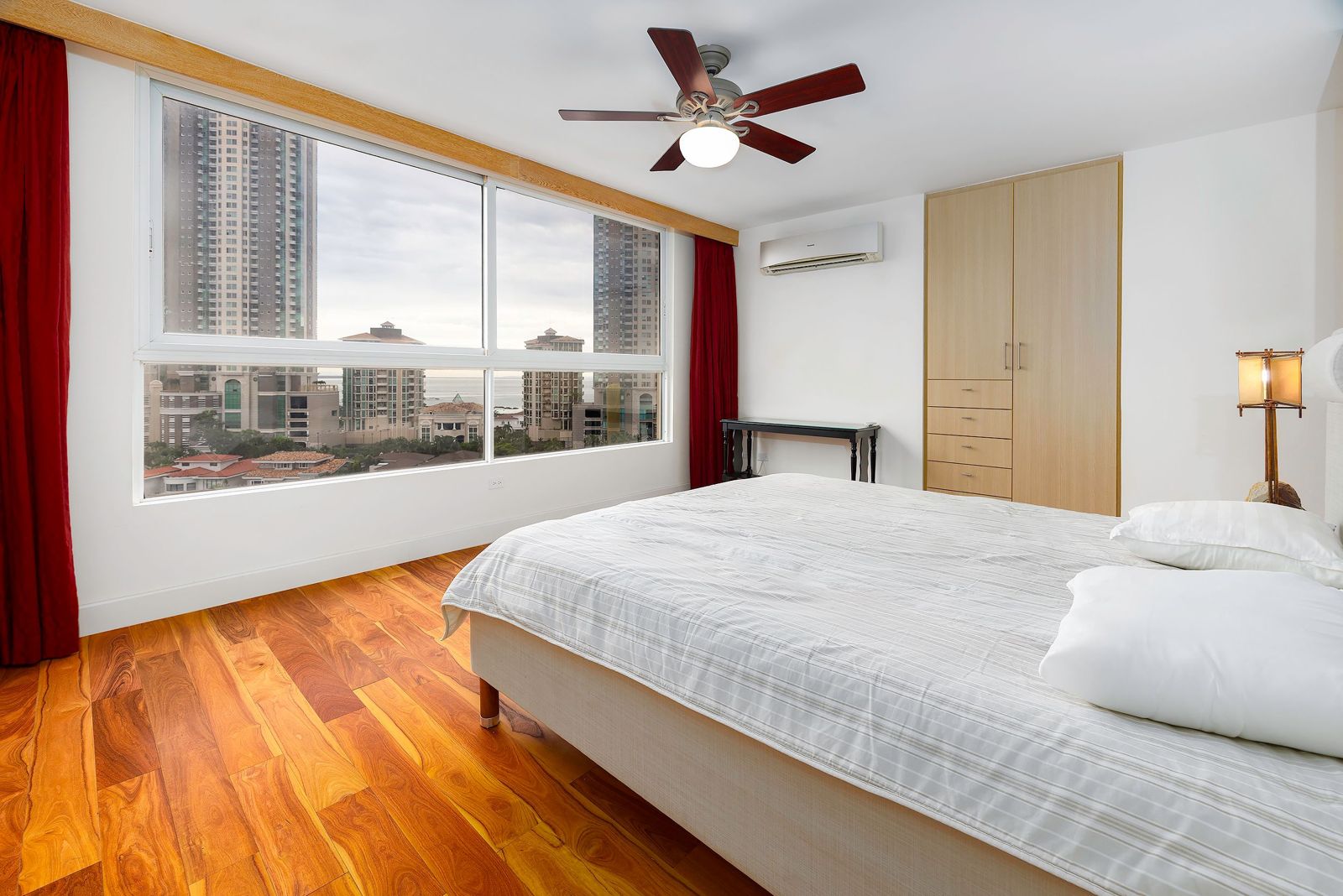 VIP Housing | Bienes Raices y Relocation